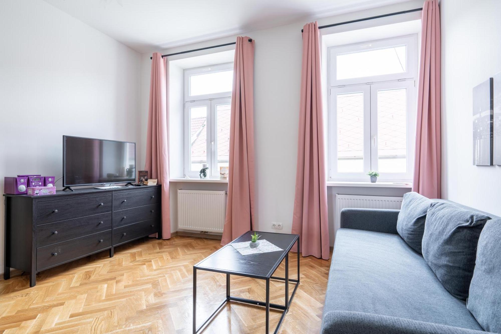 Revliving Apartments Eggenburg Eksteriør billede