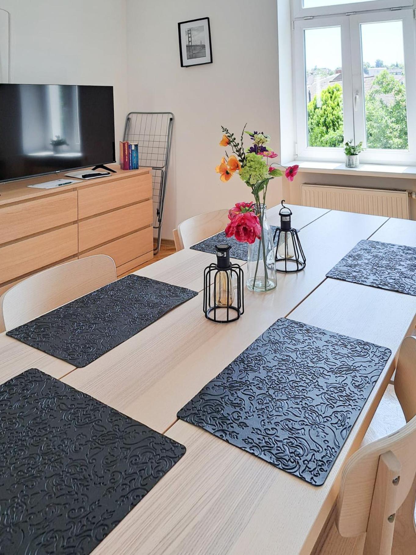 Revliving Apartments Eggenburg Eksteriør billede