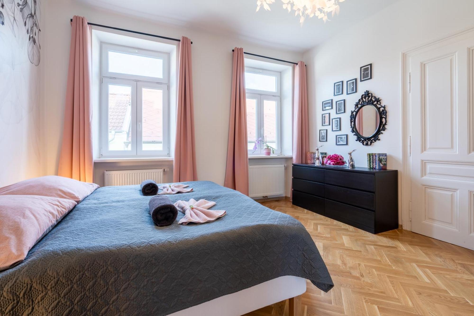 Revliving Apartments Eggenburg Eksteriør billede